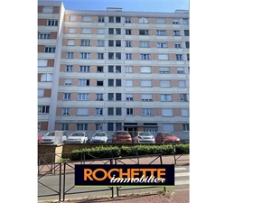 t5 à la vente -   42000  SAINT ETIENNE, surface 93 m2 vente t5 - UBI477924188